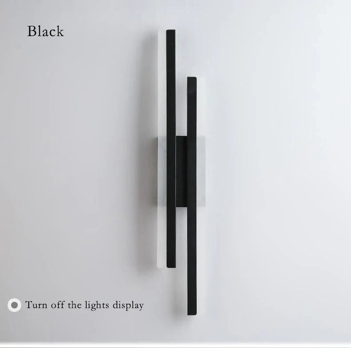 Stornfield | Modern LED Wall Light: Decorative Black/Gold Acrylic Lighting
