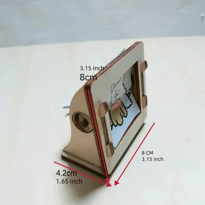 DIY Wooden Hand-Cranked Animation Machine Desktop Decor Kit | Stornfield
