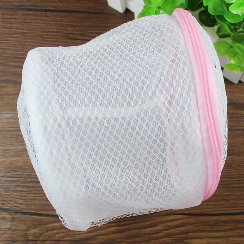 LaceGuard – Premium Laundry Bag for Lingerie & Organizer Stornfield