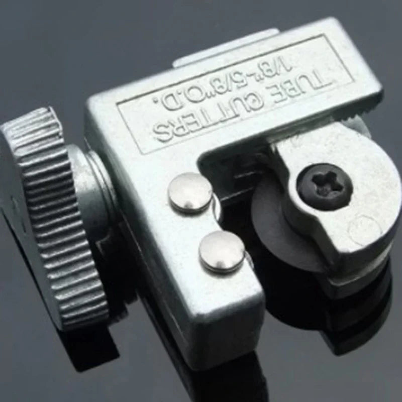 Mini Powerful Aluminum Pipe Cutter Tool | Stornfield