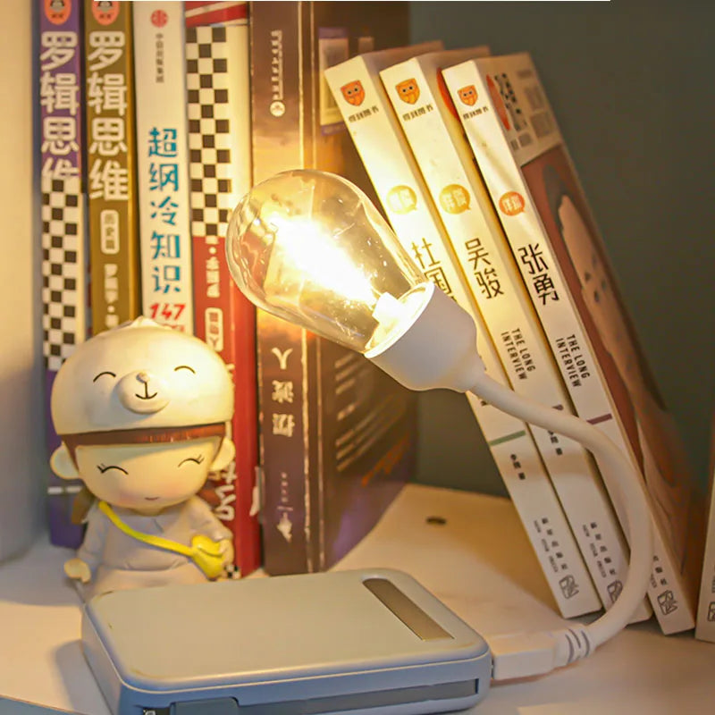 USB LED Rotating Night Light – Flexible Reading Light for On-the-Go | Stornfield