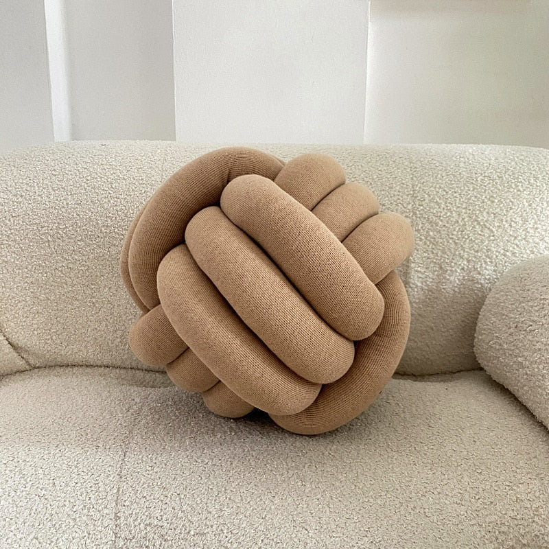 Stornfield | Knot Cushion