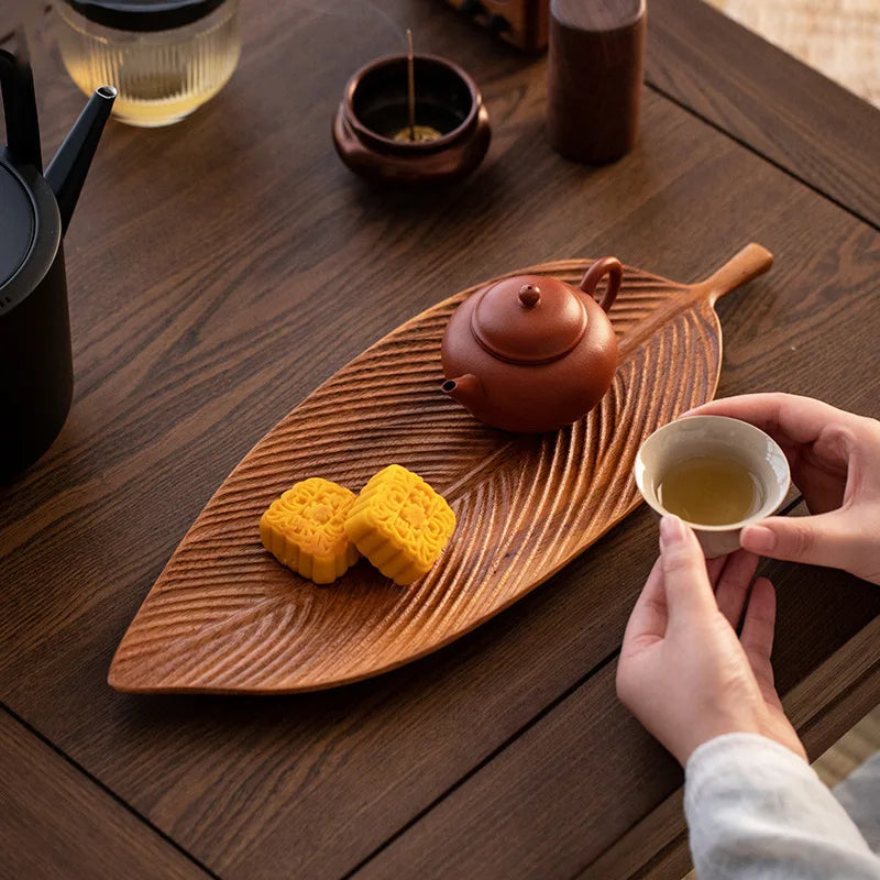 Leaf Shape Fruit Plate | Stornfield
