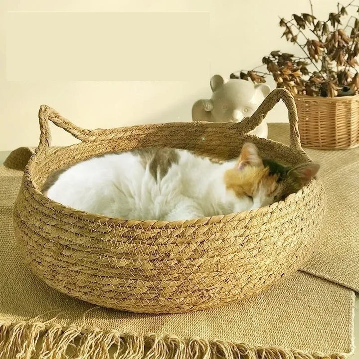 Rattan cat bed handwoven & washable Stornfield