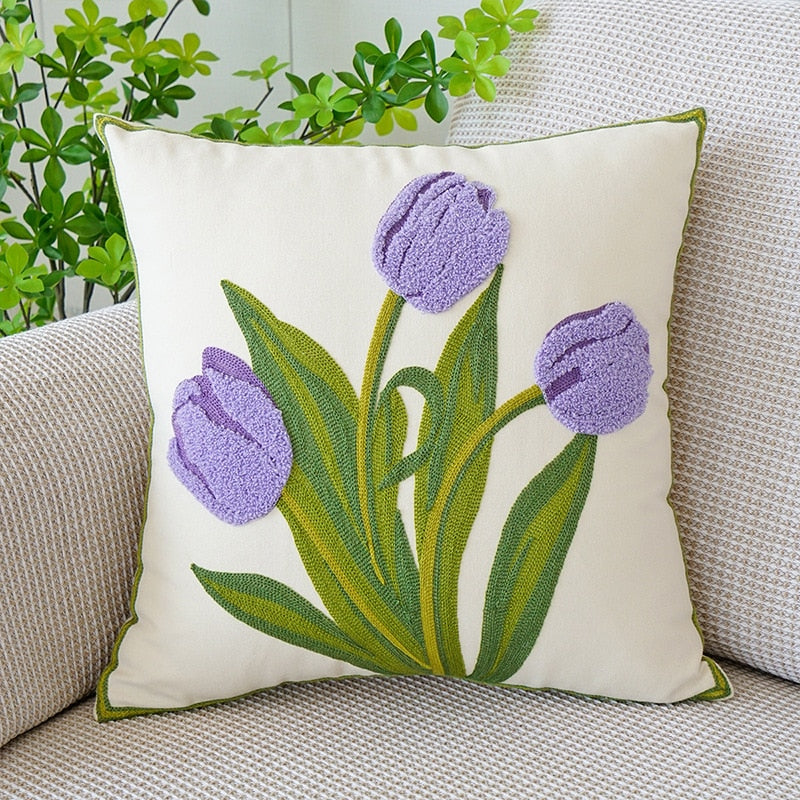 Housse de coussin tulipe brodée