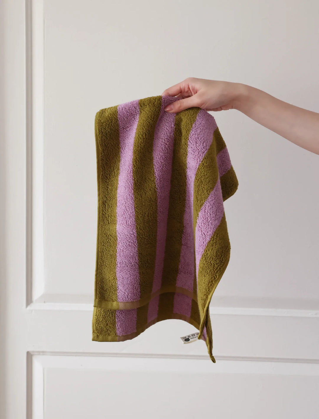 RetroStripe Luxe Cotton Towel – Striped Cotton Towel in Hotel Quality | Stornfield