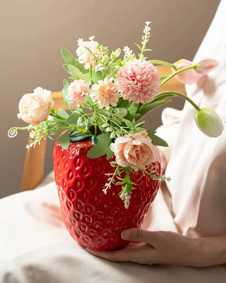 Stornfield | Ugly Strawberry Vase
