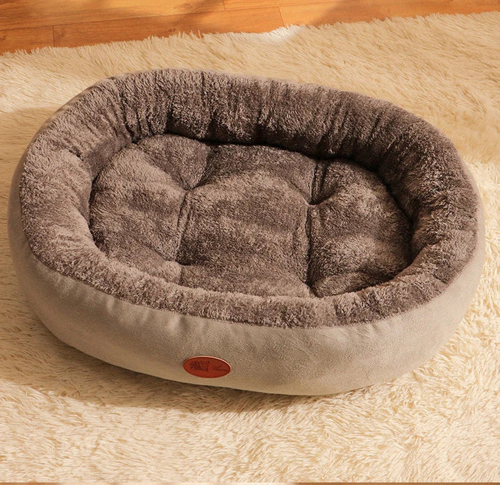 Stornfield Oval Plush Bed for Dogs & Cats