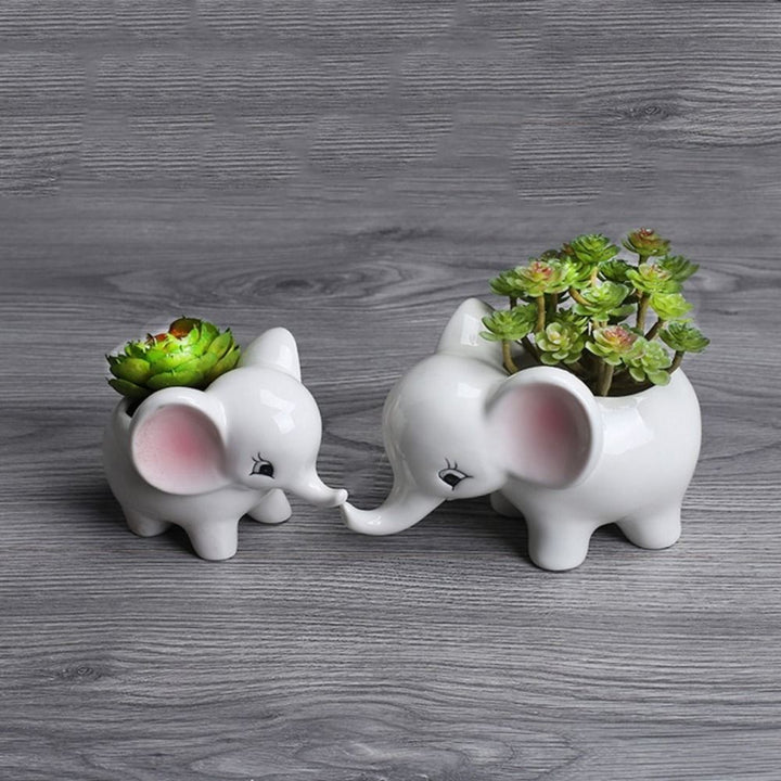 Bowls inspired by modern decorative elephants