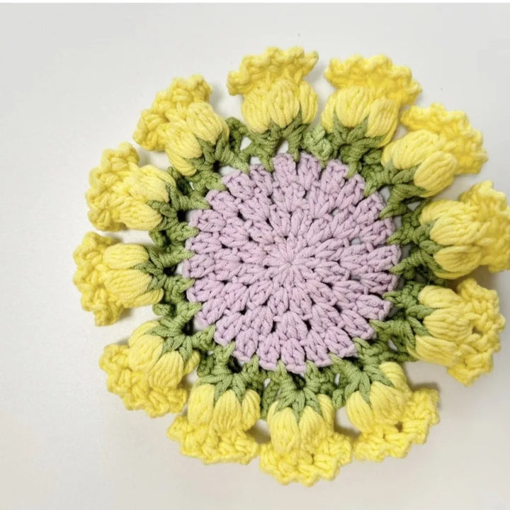 Handcrafted ConvertiStornfielde Yarn Rose Bouquet | Stornfield
