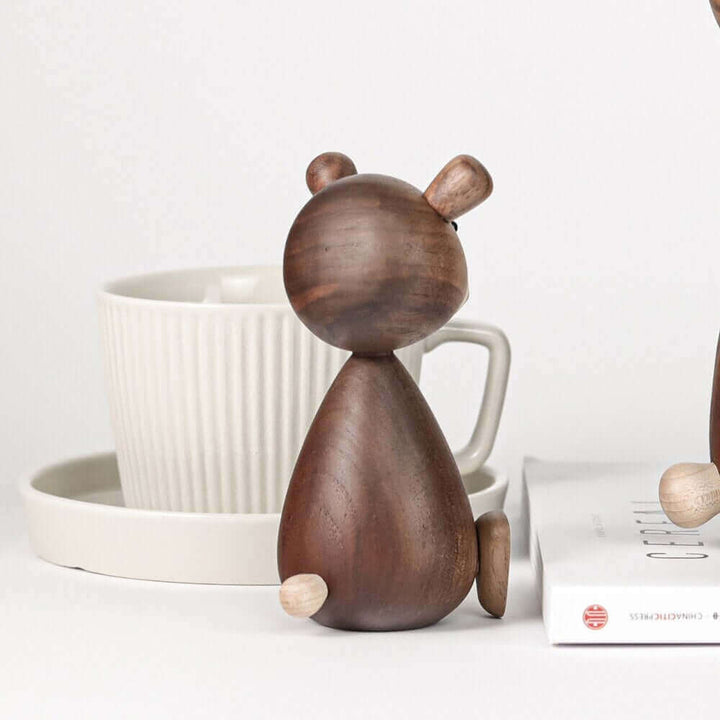 Stornfield | Danish Brown Wooden Bear Family Ornaments
