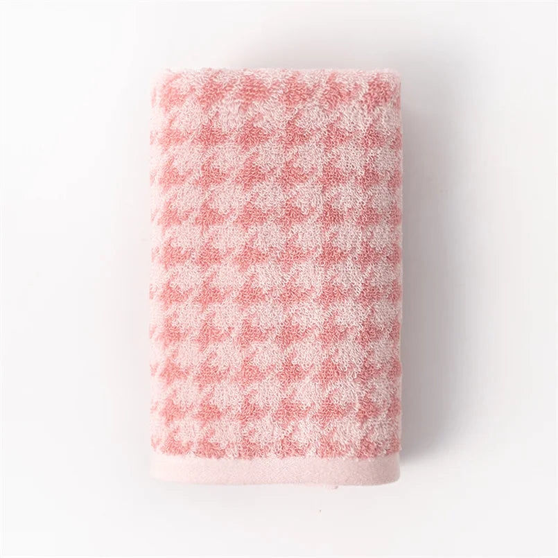 HoundLuxe Vintage Houndstooth Cotton Face Cloth Stornfield