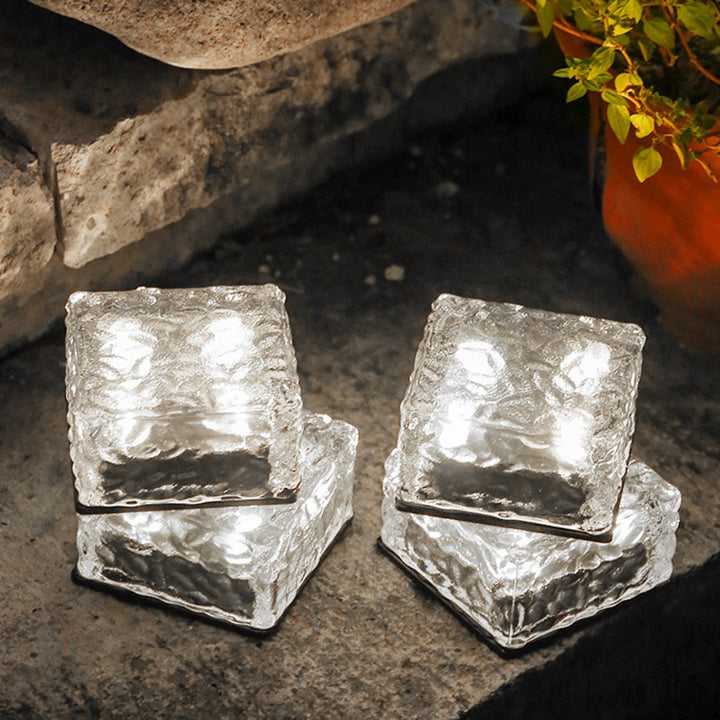 Stornfield Waterproof Solar Ice Cube Lamp for an Elegant Garden and Terrace Ambiance