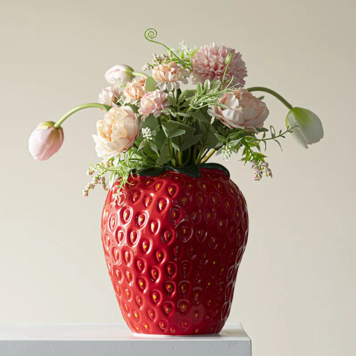 Stornfield | Ugly Strawberry Vase