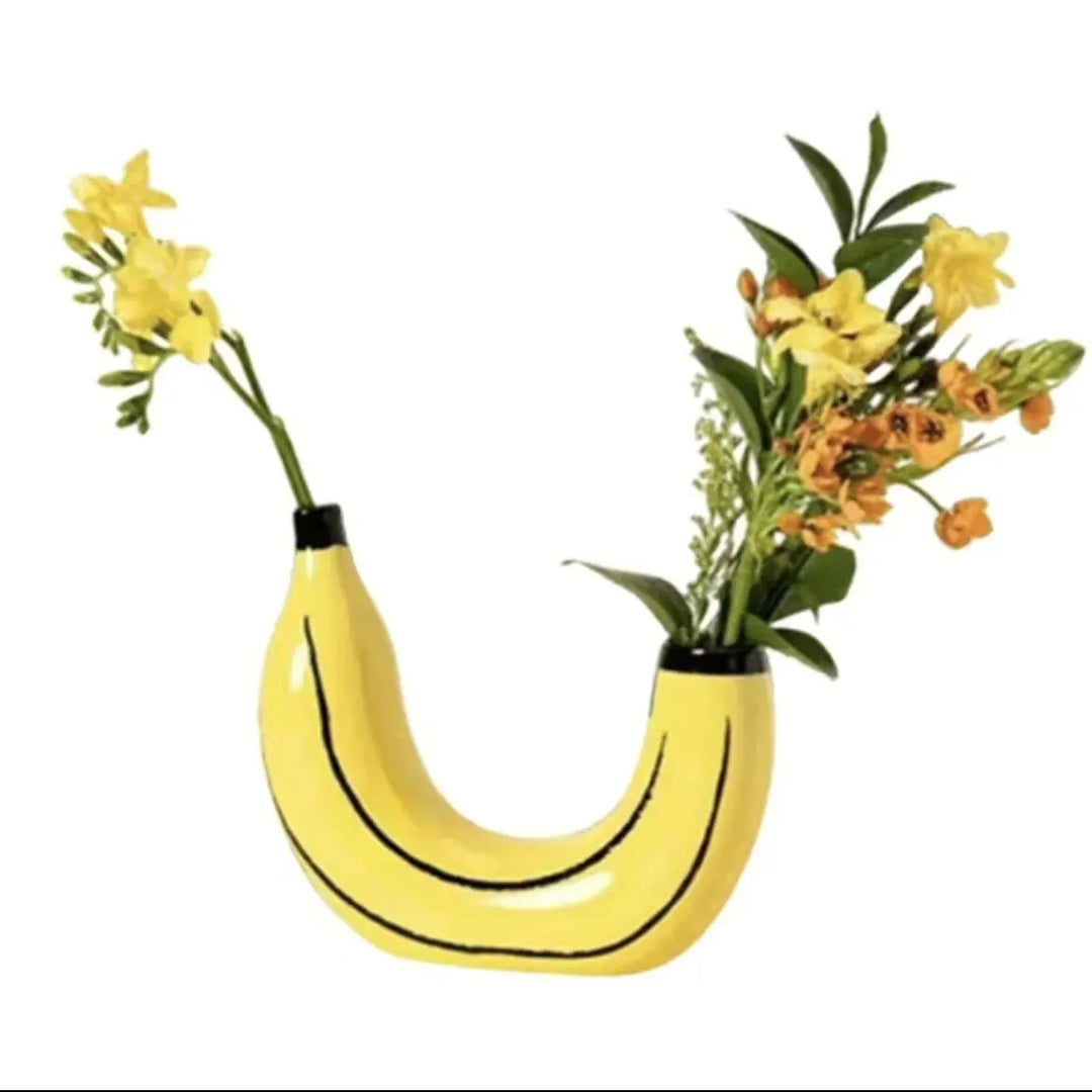 Stornfield | Banana Vase, Resin Flower Vase, Cute Banana Shape, Decorative Table Vase for Floral Arrangements, Living Room, Bedroom, Home Decor