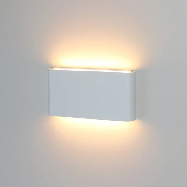 Weatherproof LED wall light, Robust decorative wall lamp for indoor and outdoor use | Stornfield