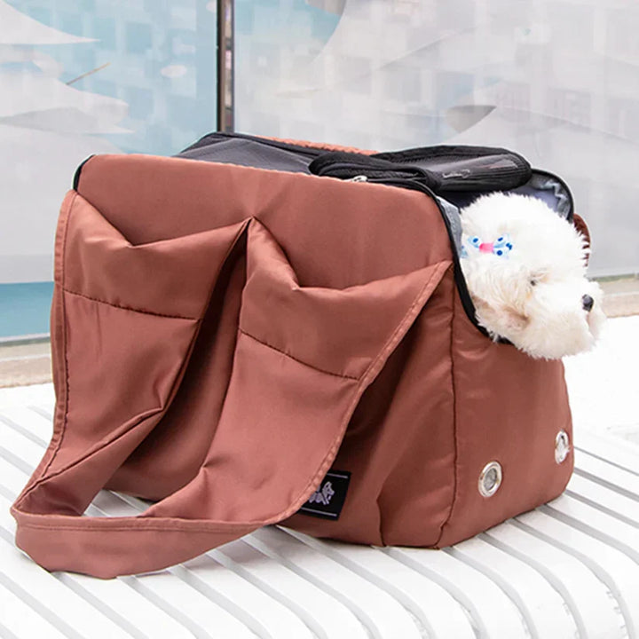 Breathable Pet Carrier light and spacious Stornfield
