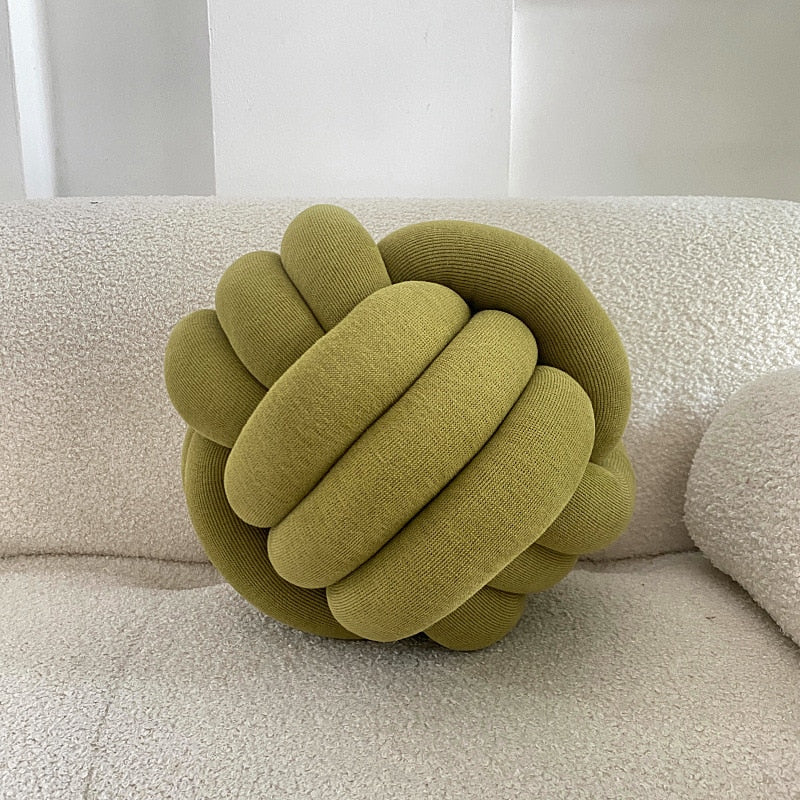 Stornfield | Knot Cushion