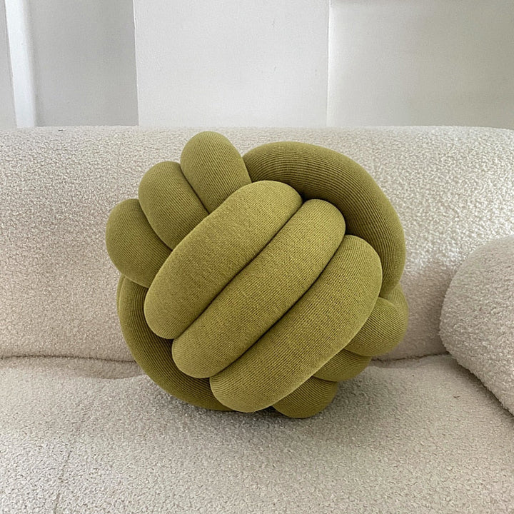 Stornfield | Knot Cushion