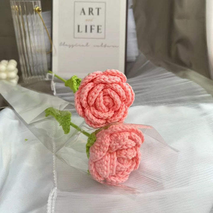 Bouquet of hand-knitted roses