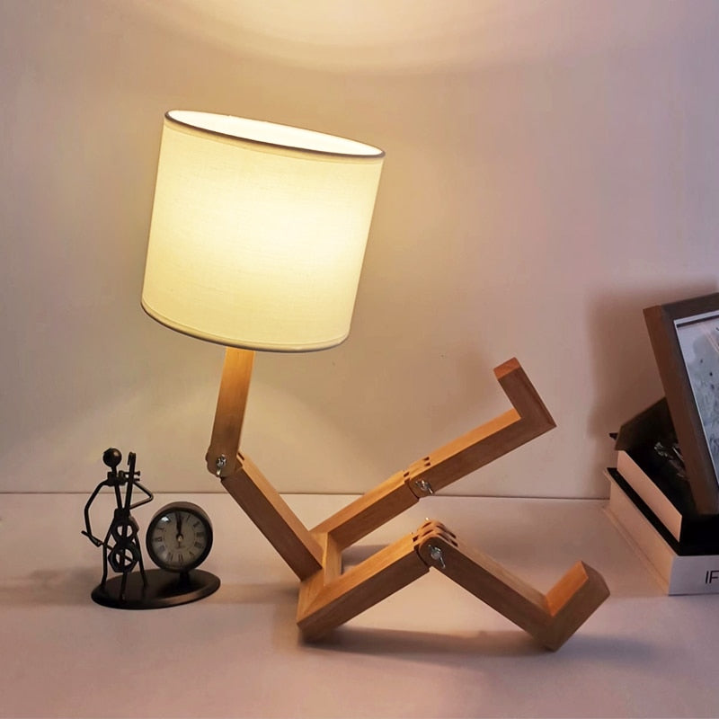 Thinker Wooden Robot Modern Night Lamp | Stornfield
