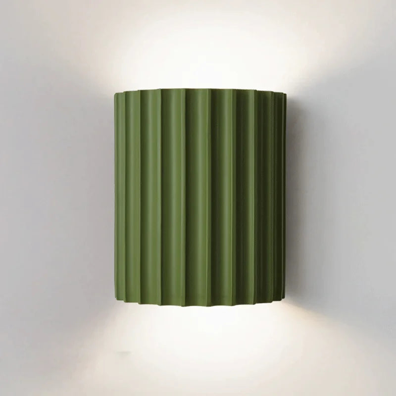 Stornfield | WärmeAura | Resin Wall Sconce for a Warm Ambiance