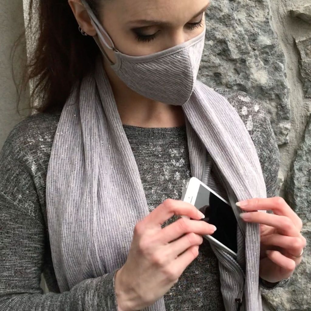 Stornfield | Warm scarf with hidden pocket for winter