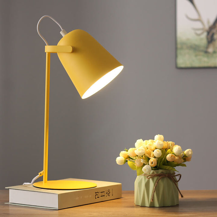 MacaBucket Table Lamp | Stornfield