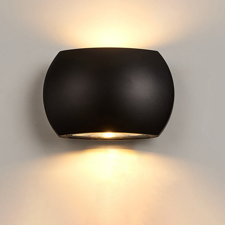 Contemporary Industrial Semicircle Aluminum LED Outdoor Wall Sconce Lamp For Garden | Stornfield