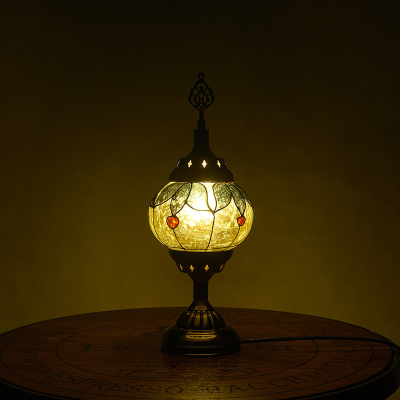 Stornfield | Romantic 1-Light Enameled Iron Oval Traditional Tiffany Table Lamp for Bedroom
