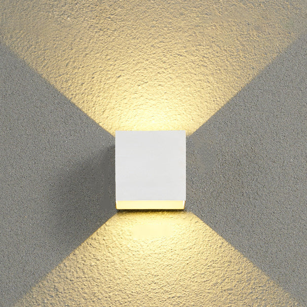Outdoor Minimalist Square Cube Aluminum Waterproof LED Wall Sconce Lamp | Stornfield