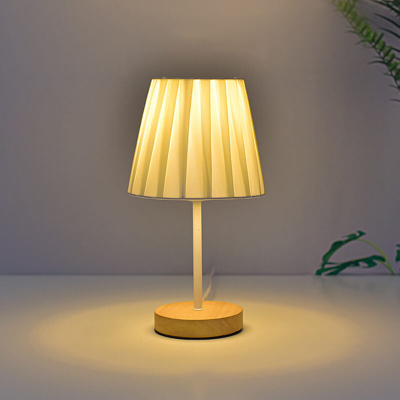 Stornfield | Nordic Vintage Fabric Cone Solid Wood LED Table Lamp