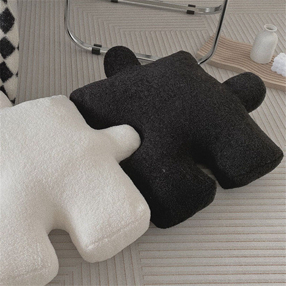 Stornfield | Black-White Cushion Set