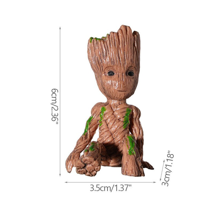 Stornfield | Large Cartoon Miniature Figurine: Playful Desk Decoration