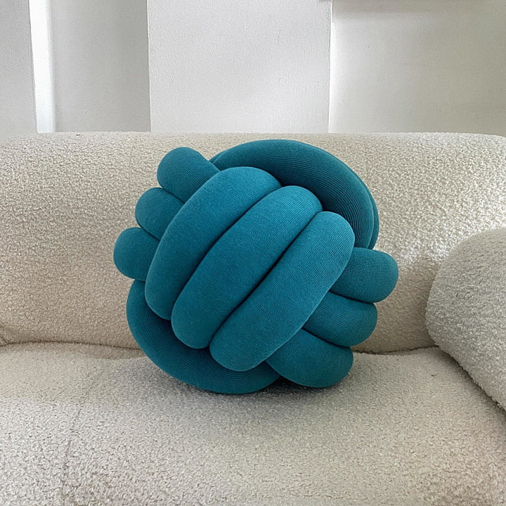 Stornfield | Knot Cushion