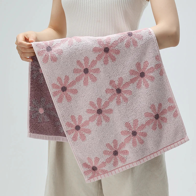 Daisy Towel | Stornfield