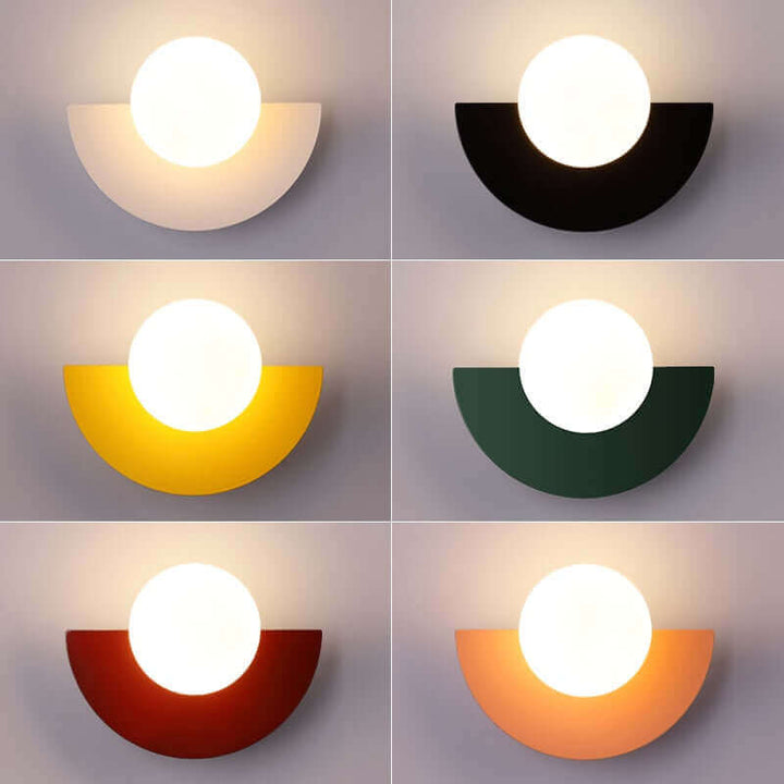 Stornfield | Half-moon metal wall light. Available in 2 different sizes and various colours.