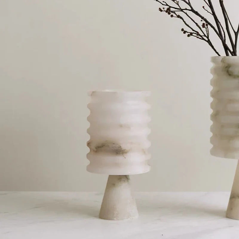 Vase à fleurs en onyx blanc Stornfield