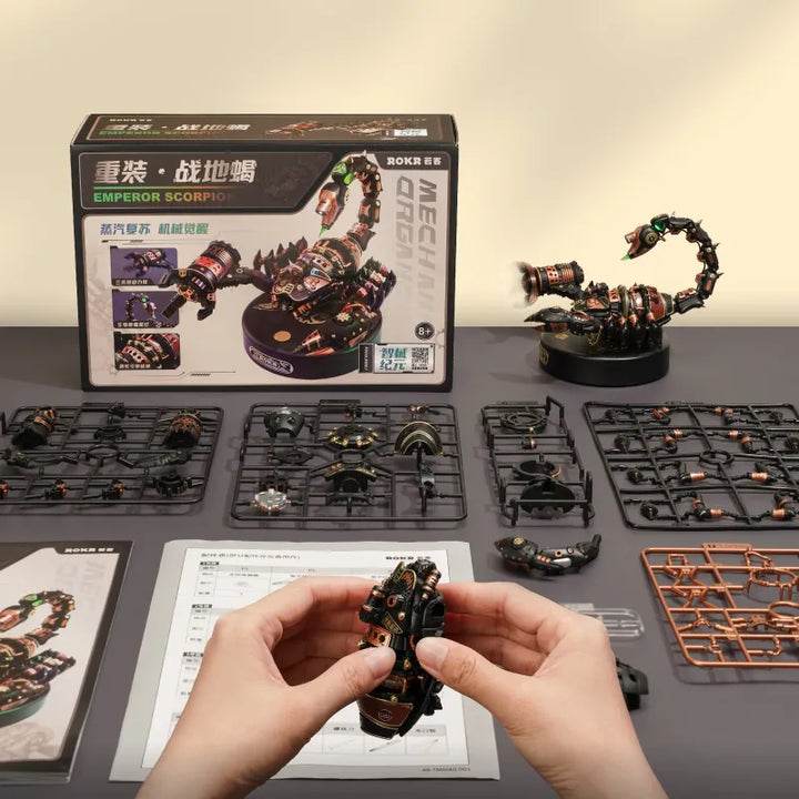 Emperor Scorpion Interactive 3D Puzzle Toys | Stornfield