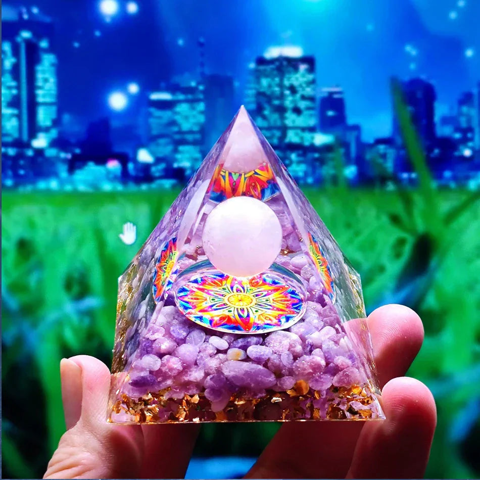 Orgonite Pyramid with Amethyst Pendulum – Energy, Protection and Decoration | Stornfield