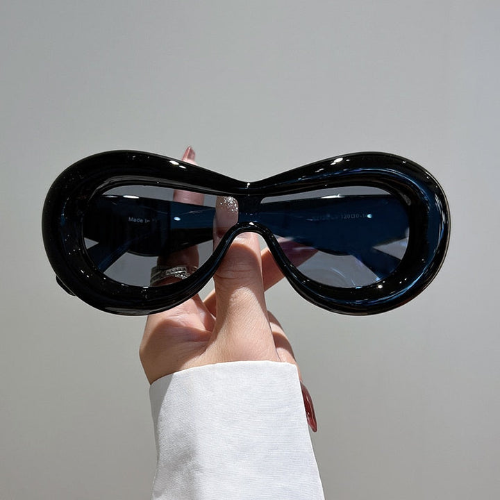 Esha Sunglasses | With futuristic fashion design | Stornfield