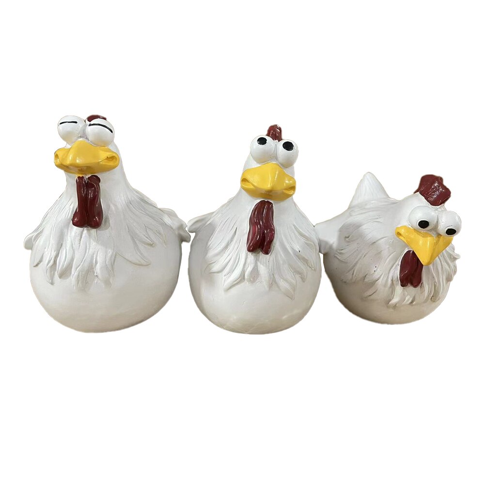 Stornfield | Playful Chicken Wire Decor: Fun Garden Art