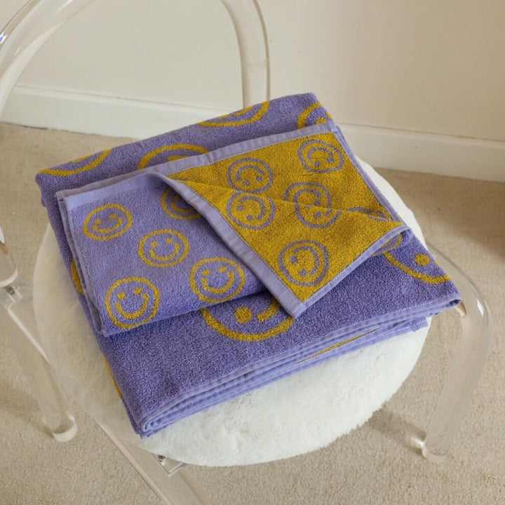 Reversible Smiley Towel | Stornfield