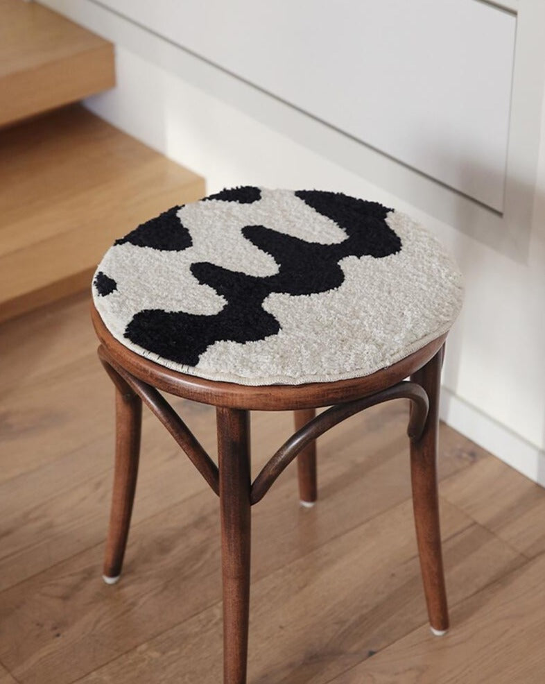 Stornfield | Wavy Pattern Seat Cushion