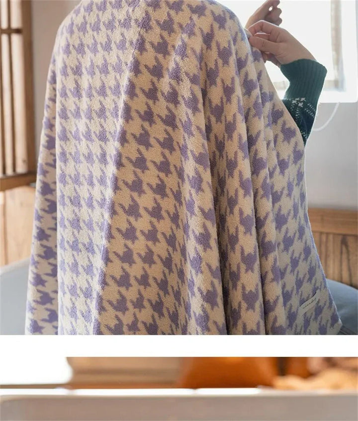 HoundLuxe Vintage Houndstooth Cotton Face Cloth Stornfield