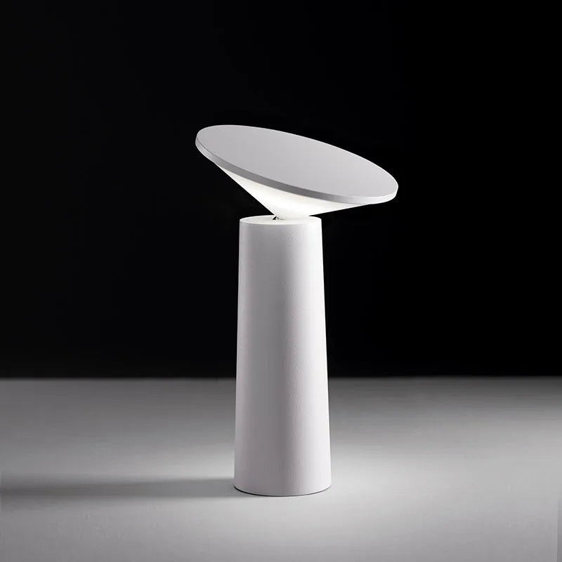 Stornfield | – Modern Table Lamp with USB