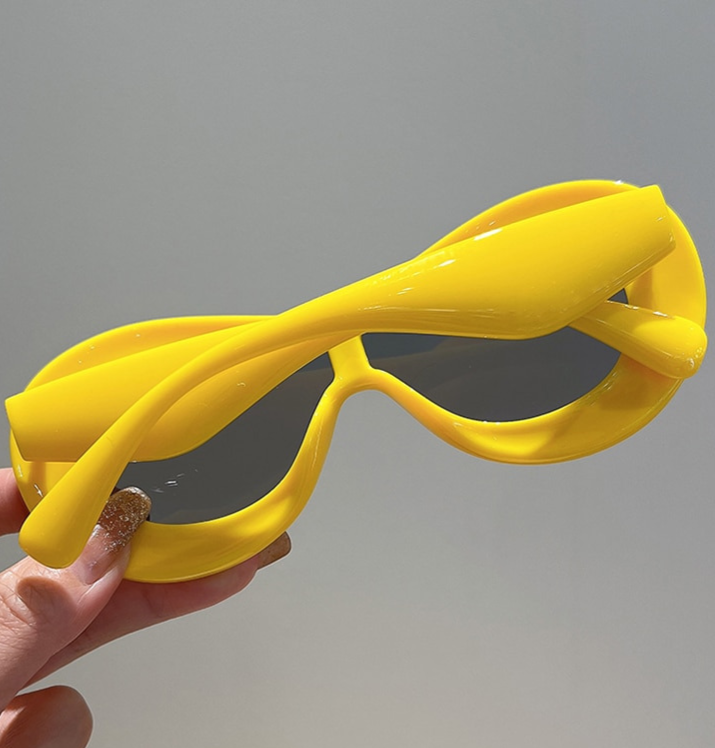 Esha Sunglasses | With futuristic fashion design | Stornfield