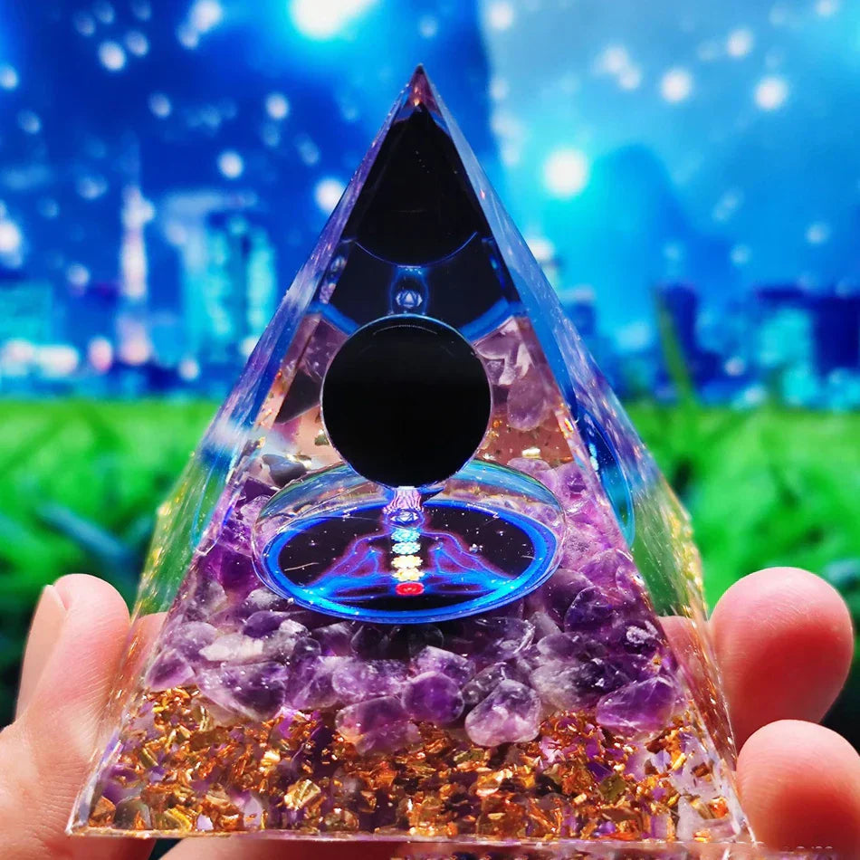 Orgonite Pyramid with Amethyst Pendulum – Energy, Protection and Decoration | Stornfield