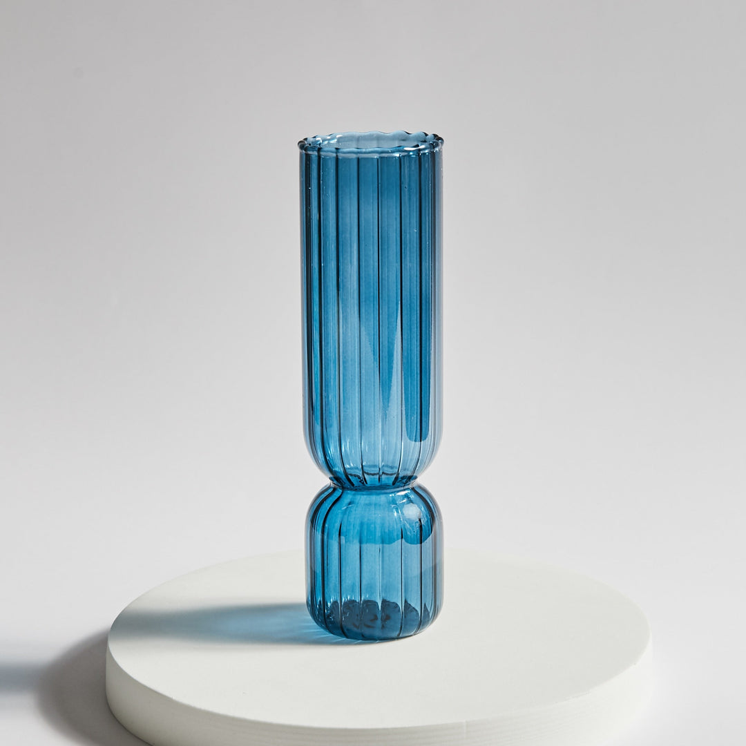 Cylindrical glass vase with scalloped rim | Stornfield