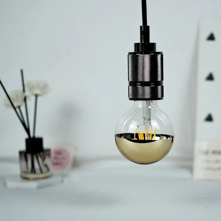 Vintage LED Bulb – Retro Table Lamp with Wooden Base | Stornfield